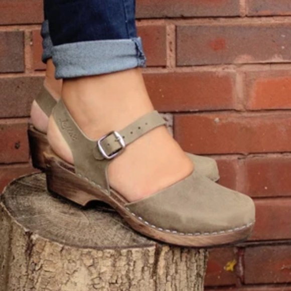 NWOT! Swedish Clogs Low Wood Taupe Oiled Nubuck Leather by Lotta’s - Size 41 - Picture 1 of 11